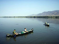 Zimbabwe-Mana Pools-Canoe Safari from Kariba to Mana Pools